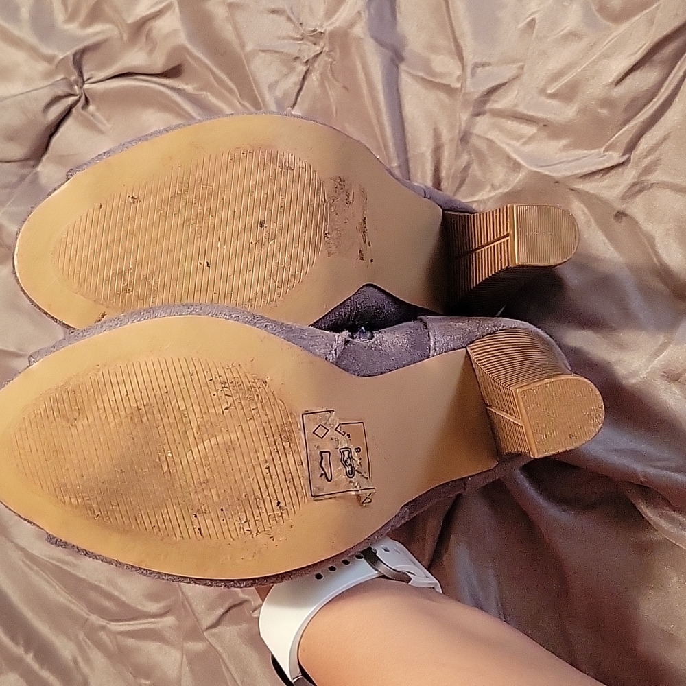 Gray Booties With Open Toe - image 3